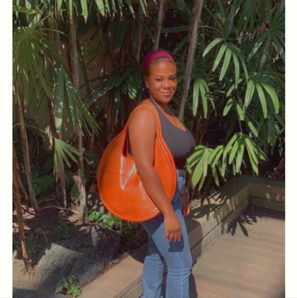 **SOLD** ANTHROPOLOGIE Julien Leather Tote - Picture 12 of 14